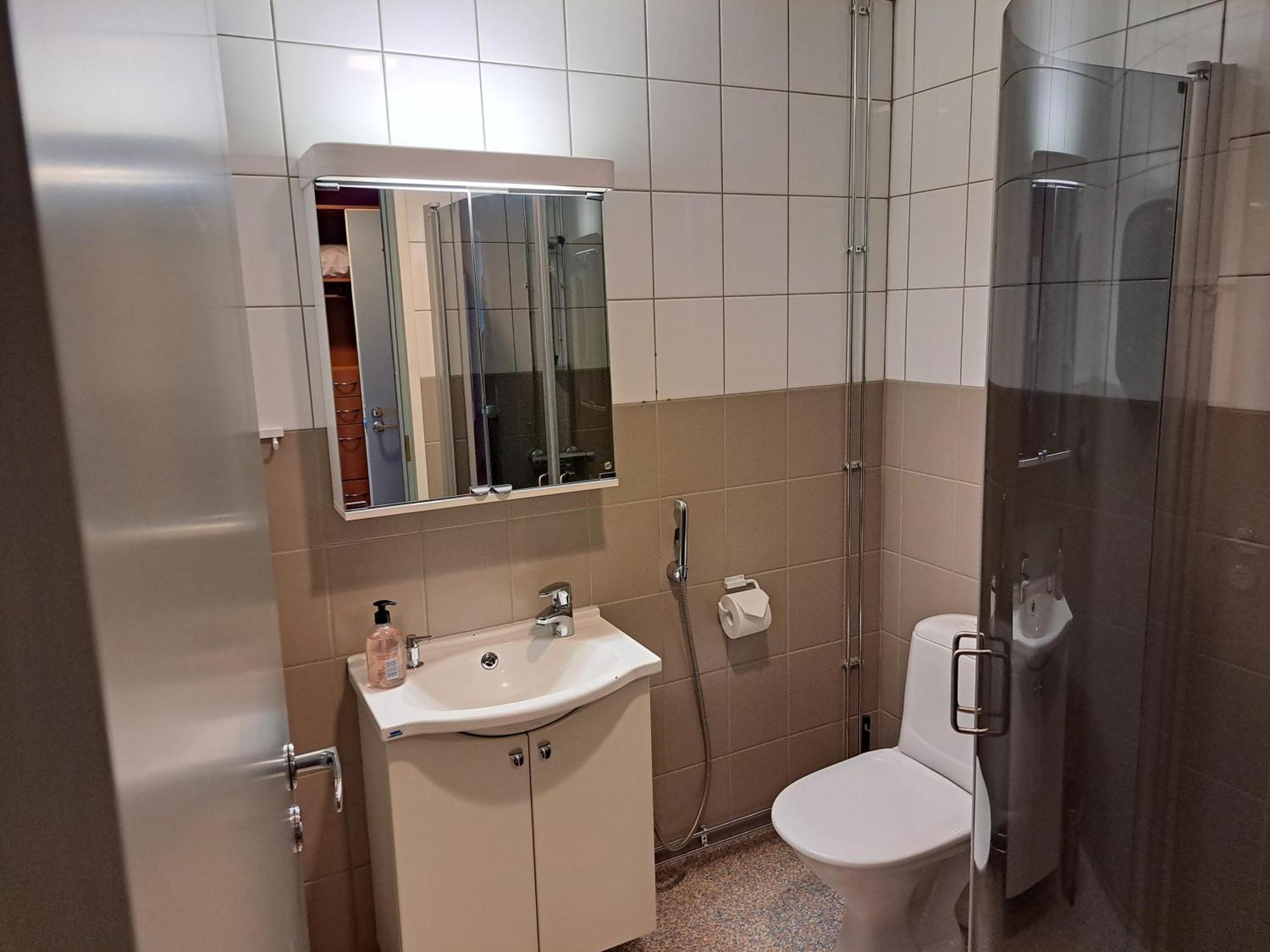 Hotelli Kaersaemaeki Exteriör bild